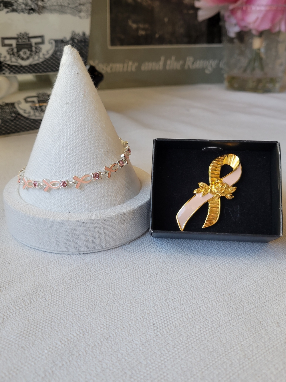 Avon Vintage Breast Cancer Awareness Set